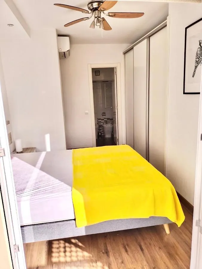 Sunny Apartment In Center Of Marbella !